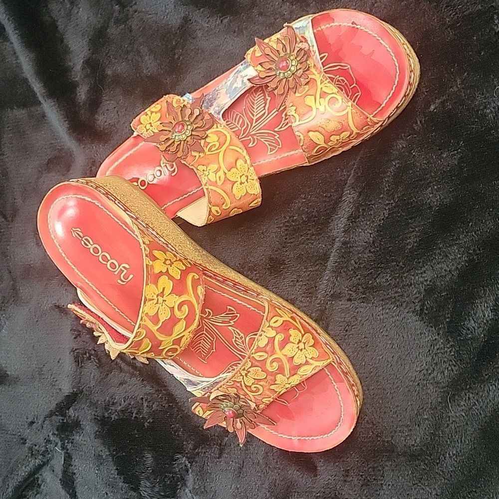 Socofy sandles Size 39 (8.5)